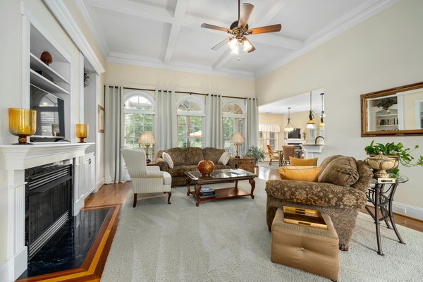 Crafting Your Dream Family Retreat: Stylish and Secure Pool Design for UK Homes