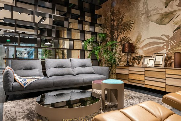 Ultimate guide to choosing durable materials for your pool shed in the uk